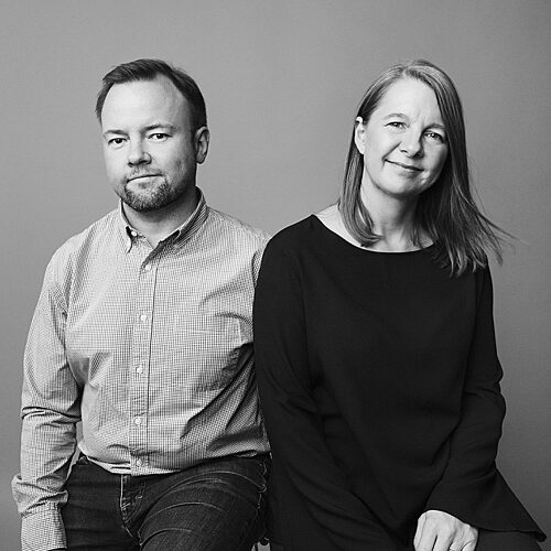 Julie Mika TOLVANEN bw 1000px sq